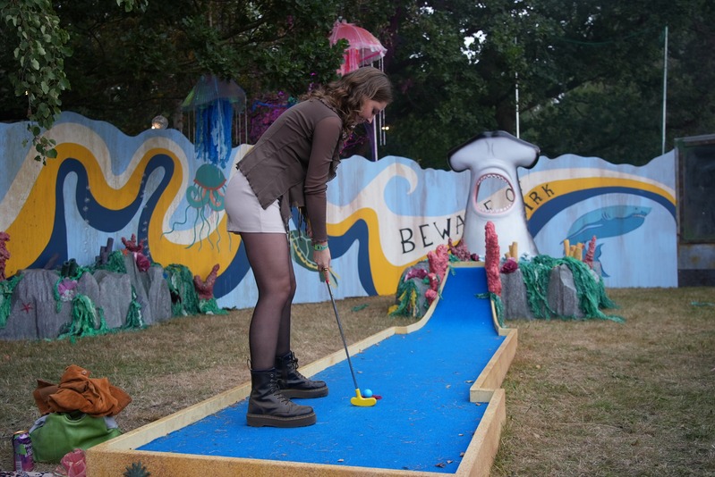 Custom miniature golf environment
